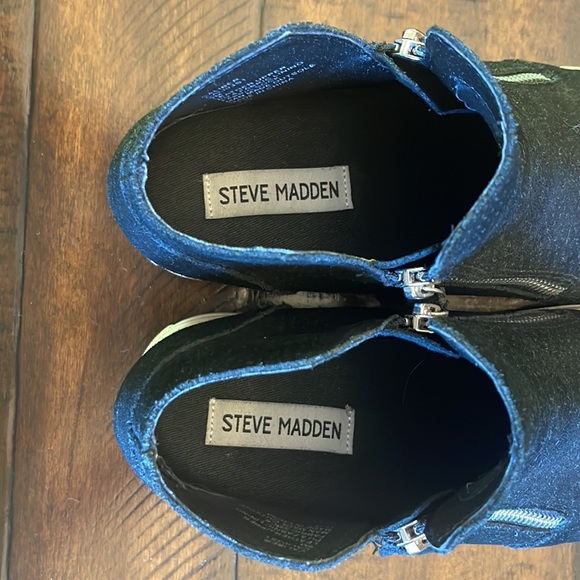 Steve Madden Caliber Suede Hidden Wedge Sneakers Dual Zip - Picture 4 of 7